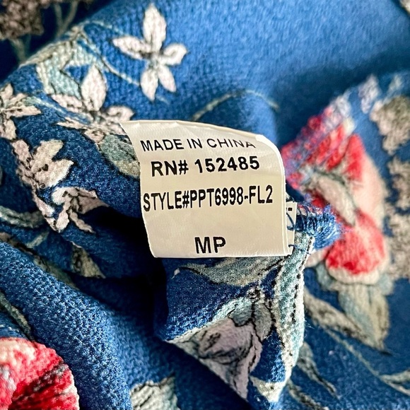 PAPERMOON Women’s Blue Floral 3/4 Sleeve 100%‎ Polyester Floral Blouse-Size MP - Picture 6 of 7
